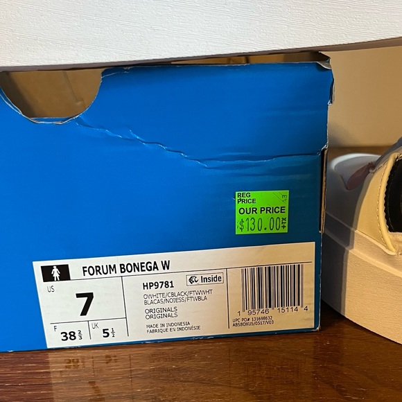 ADIDAS x HELLO KITTY Forum Bonega Shoes - Picture 13 of 16